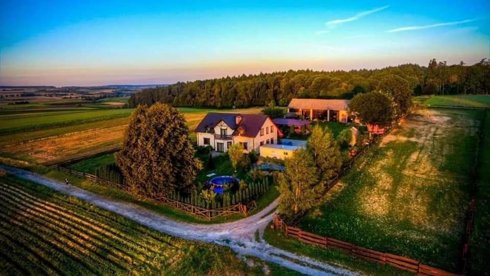 Balkanowka Krasniczyn Екстер'єр фото